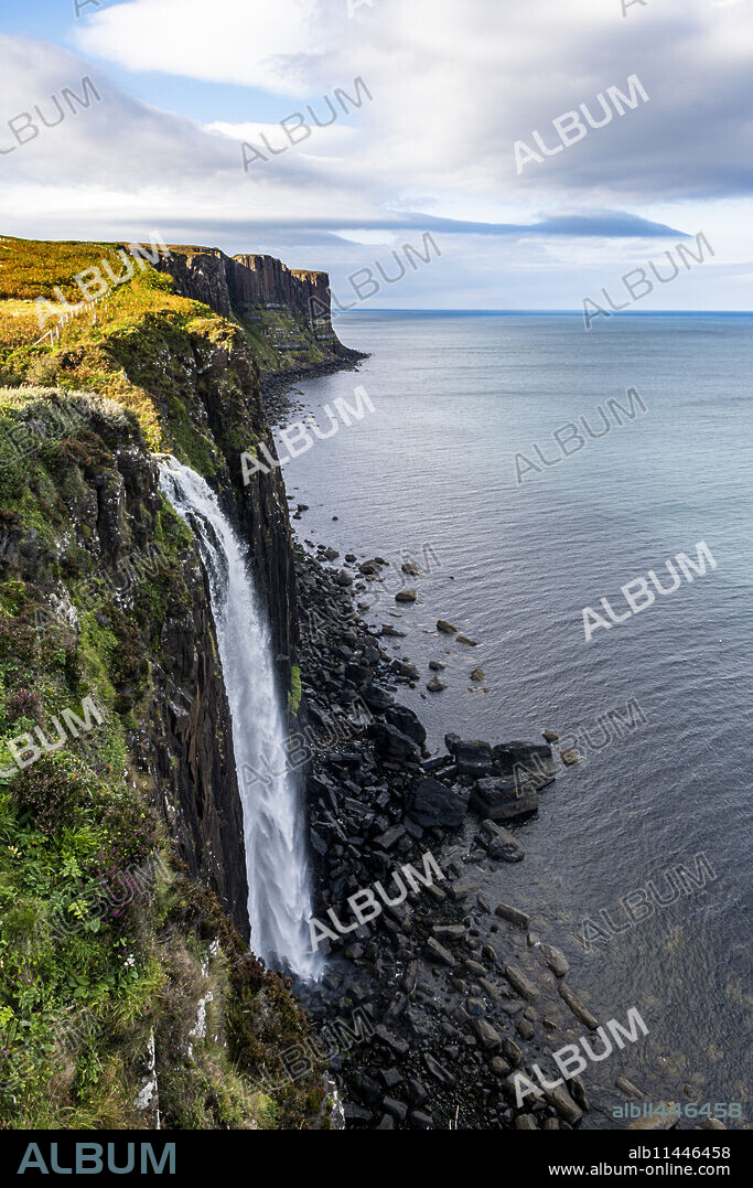 Kilt Rock and Mealt Falls Viewpoint, Isle of Skye, Inner Hebrides, Scotland, United Kingdom, Europe.