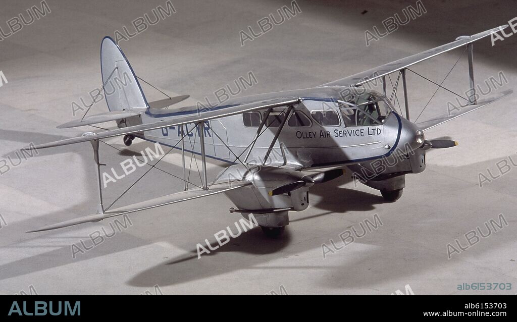 DE HAVILLAND DRAGON RAPIDE- 1936- AEROPLANO PRIVADO PARA TRANSPORTAR A FRANCO DEDE CANARIAS A MARRUECOS.