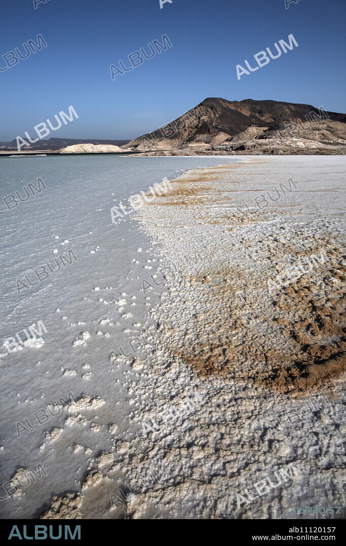 Lac Assal, the lowest point on the African continent and the most saline body of water on earth, Djibouti, Africa.