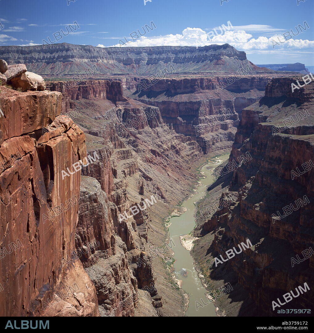 The deep gorge of the Colorado River on the west rim of the Grand Canyon, UNESCO World Heritage Site, Arizona, United States of America, North America.