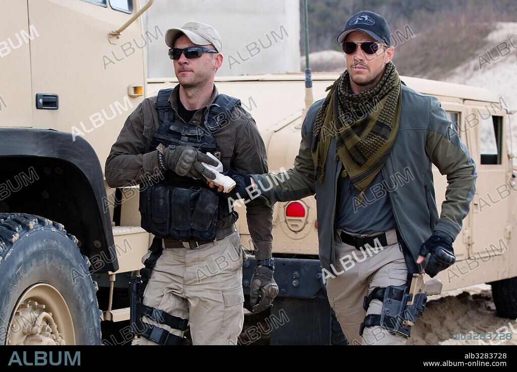 AUSTIN HEBERT und PATRICK HEUSINGER in JACK REACHER: NEVER GO BACK, 2016, unter der Regie von EDWARD ZWICK. Copyright PARAMOUNT PICTURES/SKYDANCE PRODUCTIONS/TC PRODUCTIONS.