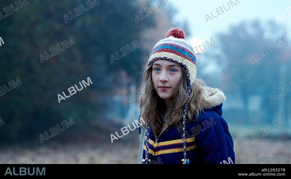 SAOIRSE RONAN in THE LOVELY BONES, 2009, directed by PETER JACKSON. Copyright WINGNUT FILMS.