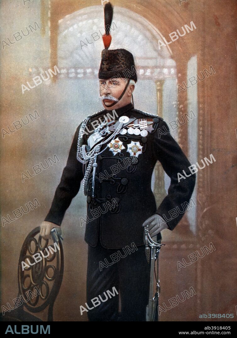 Sir Redvers Henry Buller, British general and Victoria Cross holder, 1902. Buller (1839-1908) won the Victoria Cross at Inhlobane, in the Zulu War, 1879. Commander-in-chief of the British army at the beginning of the 2nd Boer War (1899-1902) before being replaced by Lord Roberts, he led the force which relieved the siege of Ladysmith in 1900. Portrait from Celebrities of the Army, published by George Newnes, (London, 1902).