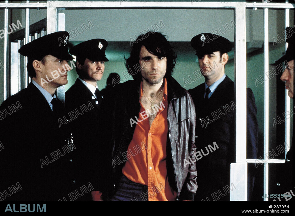 DANIEL DAY-LEWIS en EN EL NOMBRE DEL PADRE, 1993 (IN THE NAME OF THE FATHER), dirigida por JIM SHERIDAN. Copyright UNIVERSAL PICTURES / HESSION, JONATHAN.