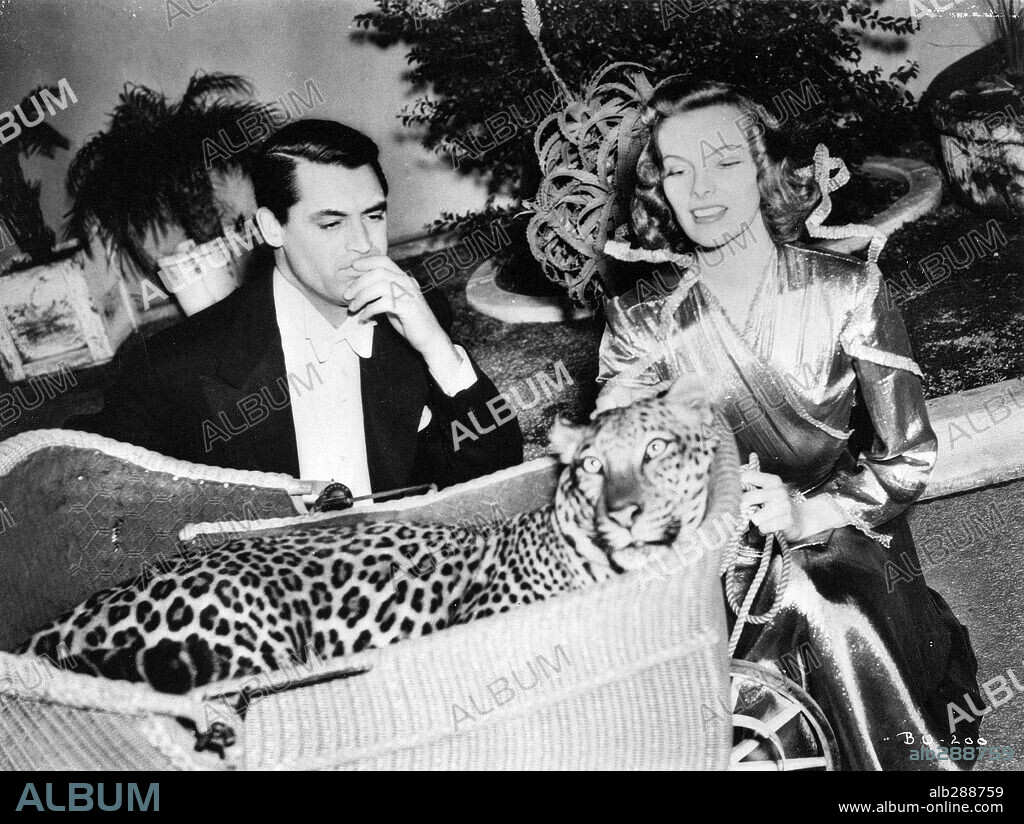 CARY GRANT y KATHARINE HEPBURN en LA FIERA DE MI NIÑA, 1938 (BRINGING UP BABY), dirigida por HOWARD HAWKS. Copyright RKO.
