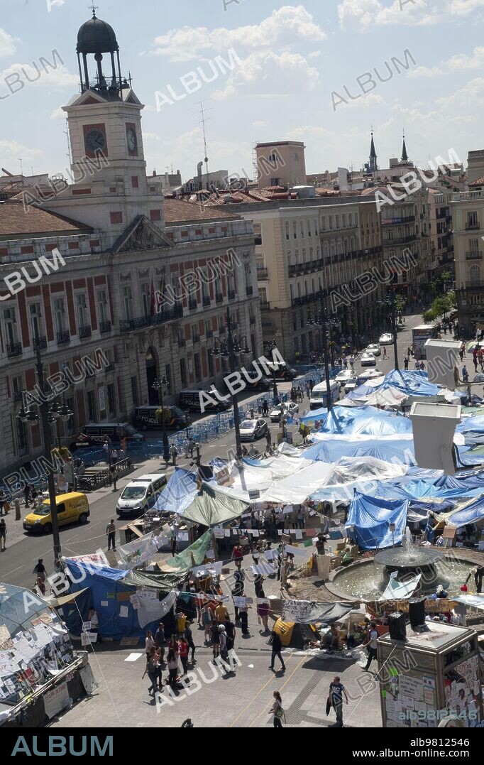Madrid, 05/24/2011. Camping at the Puerta del Sol movement 15m. Photo: of San Bernardo Archdc.