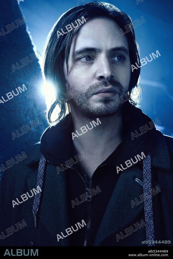 AARON STANFORD in 12 MONKEYS, 2015, directed by GRANT HARVEY and MAGNUS MARTENS.