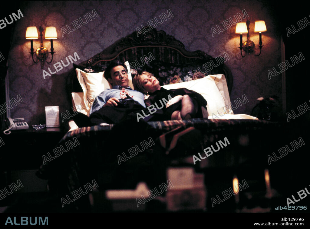 JAY THOMAS y SUSAN DEY en LOVE & WAR-TV, 1992, dirigida por MICHAEL LEMBECK. Copyright CBS-TV.