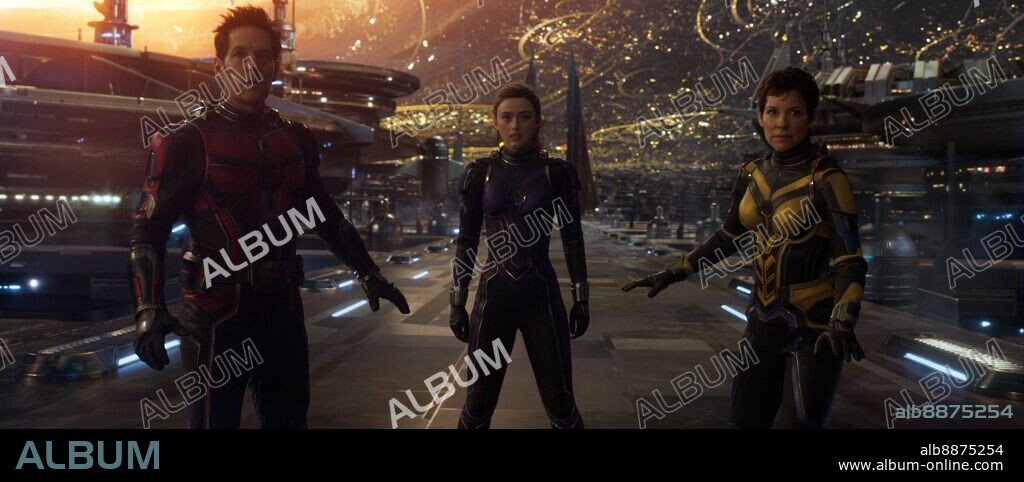 EVANGELINE LILLY, KATHRYN NEWTON and PAUL RUDD in ANT-MAN AND THE WASP: QUANTUMANIA, 2023, directed by PEYTON REED. Copyright MARVEL STUDIOS/WALT DISNEY PICTURES.