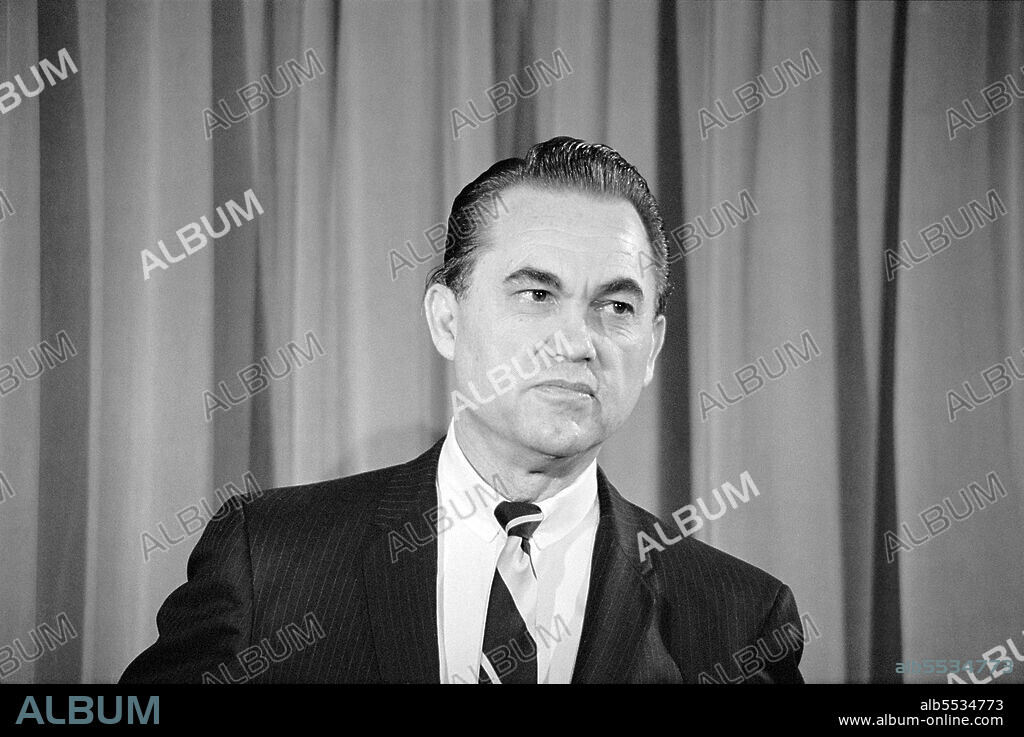 Former Alabama Governor George Wallace at Press Conference announcing his candidacy for U.S. President, Marion S. Trikosko, US News & World Report Magazine Collection, February 11, 1968.