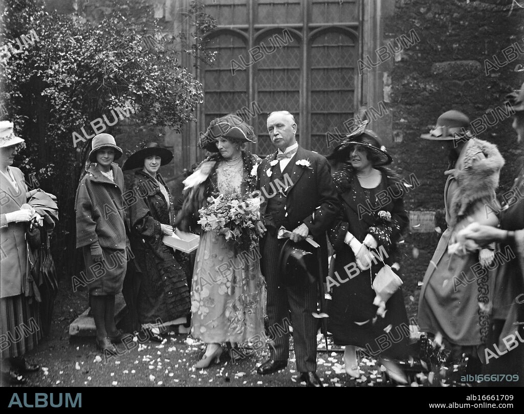Sir Arthur Carkeek weds . Sir Arthur Carkeek , a big employer at Redruth , Cornwall , and Mrs Deuchar , widow of Mr Alexander Deuchar of Newcastle on Tyne , were married at the Chapel Royal , Savoy , London . 4 September 1923.