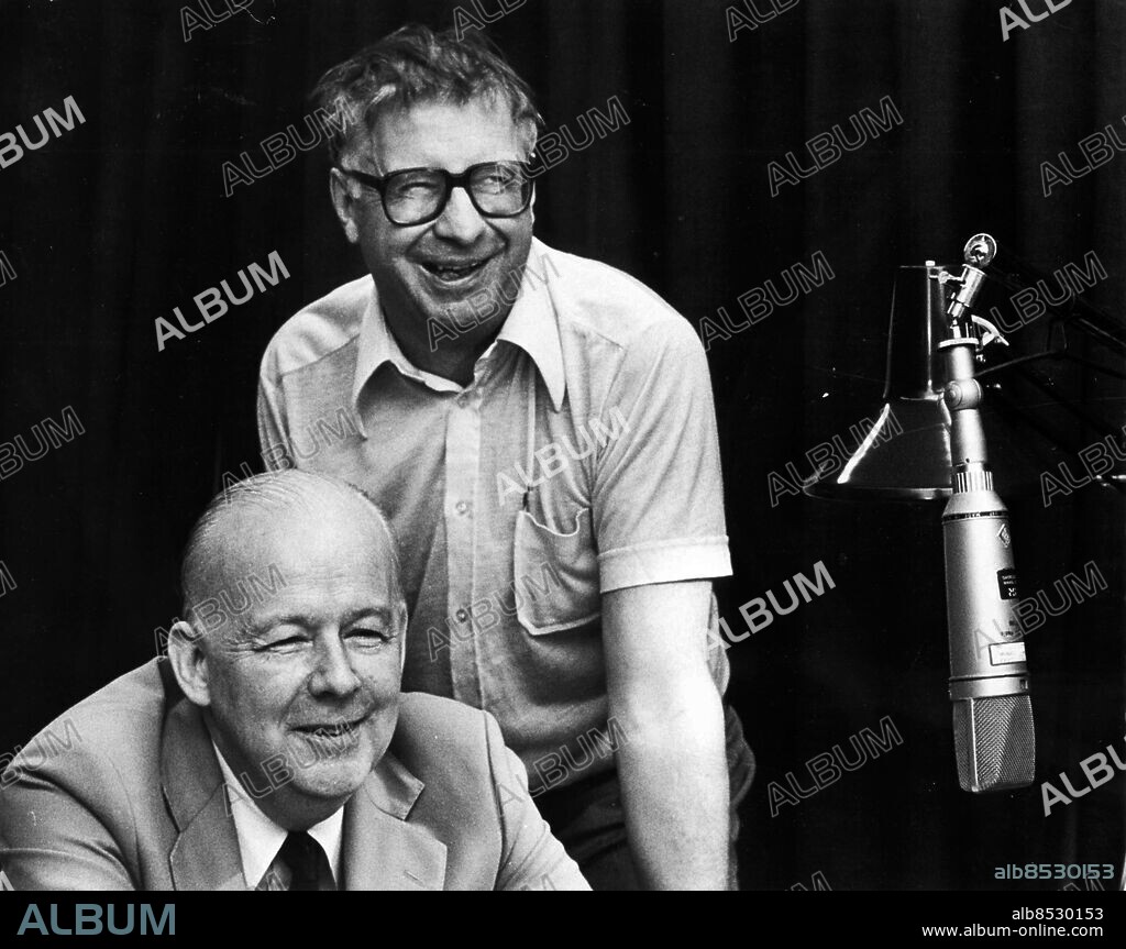 Göteborg 1981-06-08. Jan Prytz och Uno "Myggan" Ericson har spelat in en säsong av På scen och cabaret *** Local Caption *** GP Foto: Frank Palm. KAMERAREP0RTAGE.