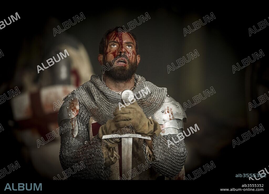 TOM CULLEN en KNIGHTFALL, 2017, dirigida por DOUGLAS MACKINNON. Copyright A+E STUDIOS/MIDNIGHT RADIO/STILKING FILMS/THE COMBINE. Temporada 1.