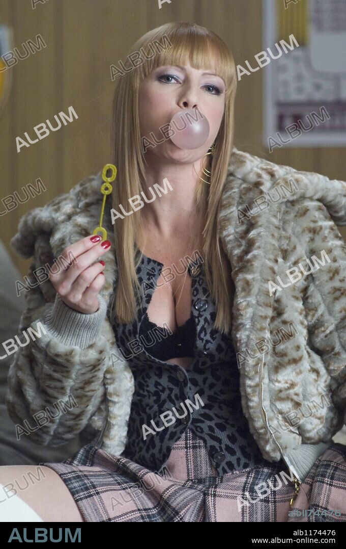 TRACI LORDS in ZACK AND MIRI MAKE A PORNO, 2008, unter der Regie von KEVIN SMITH. Copyright BLUE ASKEW/VIEW ASKEW PRODUCTIONS/WEINSTEIN COMPANY,THE.