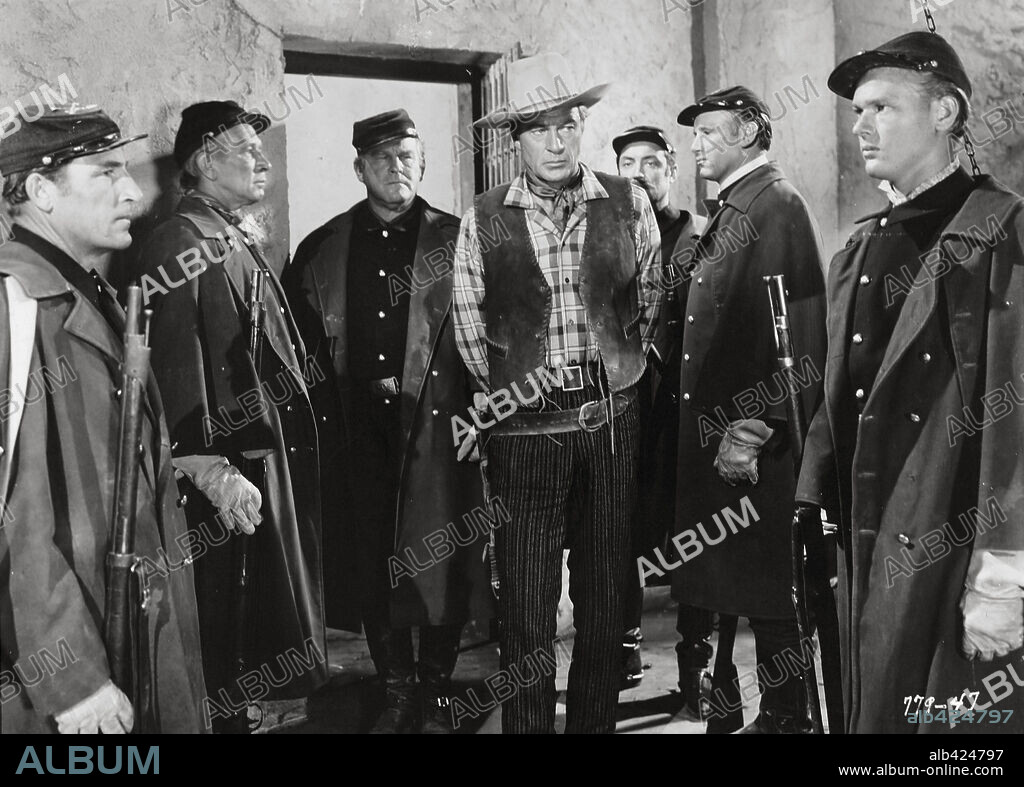 GARY COOPER in SPRINGFIELD RIFLE, 1952, directed by ANDRE DE TOTH. Copyright WARNER BROTHERS.