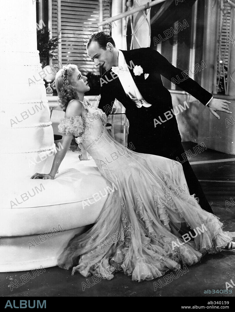 FRED ASTAIRE and GINGER ROGERS in THE GAY DIVORCEE, 1934, directed by MARK SANDRICH. Copyright RKO.