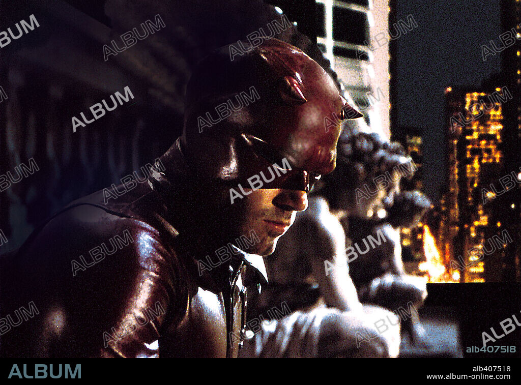 BEN AFFLECK en DAREDEVIL, 2003, dirigida por MARK STEVEN JOHNSON. Copyright TM/20 TH CENTURY FOX/REGENCY ENTERPRISES / ROSENTHAL, ZADE.