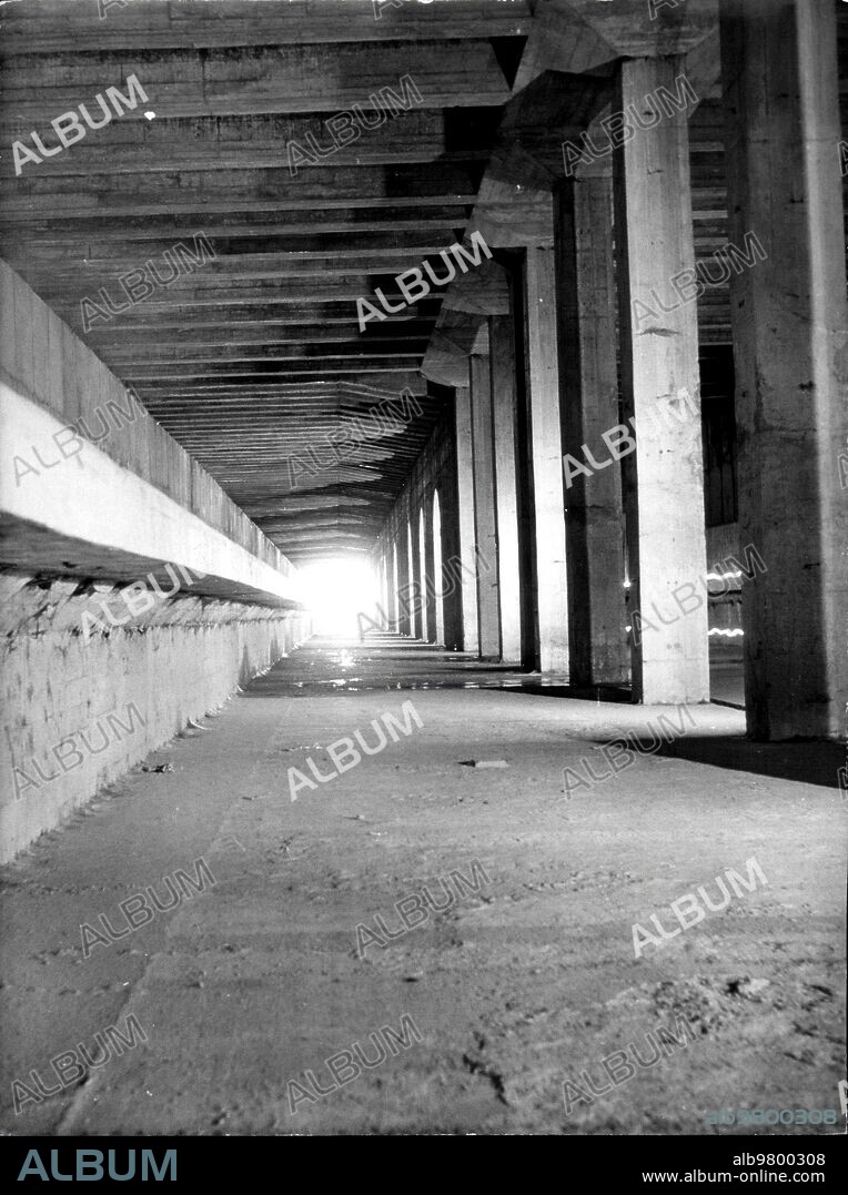 1957. Atocha halt.