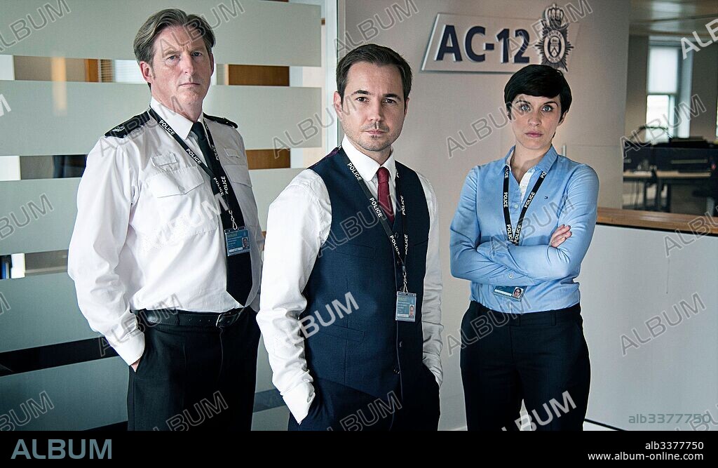 ADRIAN DUNBAR, MARTIN COMPSTON and VICKY MCCLURE in LINE OF DUTY, 2012, directed by JED MERCURIO. Copyright BBC DRAMA PRODUCTIONS.