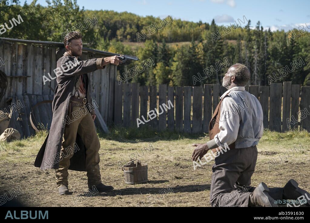 DANNY GLOVER and SCOTT EASTWOOD in DIABLO, 2015, directed by LAWRENCE ROECK. Copyright Diablo Movie/Momentum Pictures.