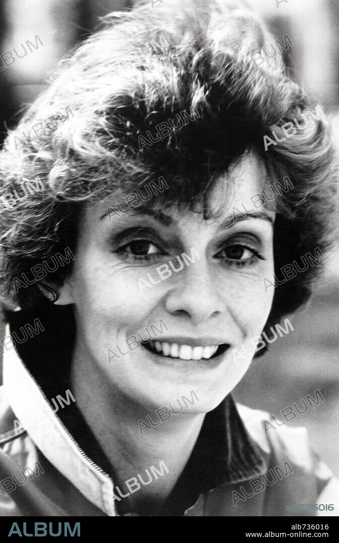 ANGELA PUNCH McGREGOR in ANNIE'S COMING OUT, 1984, directed by GIL BREALEY. Copyright FILM AUSTRALIA.