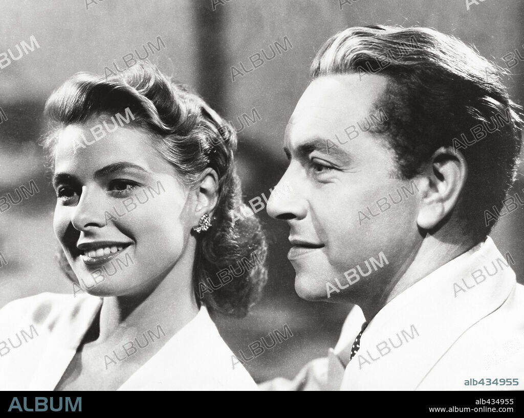 INGRID BERGMAN and PAUL HENREID in CASABLANCA, 1942, directed by MICHAEL CURTIZ. Copyright WARNER BROTHERS.