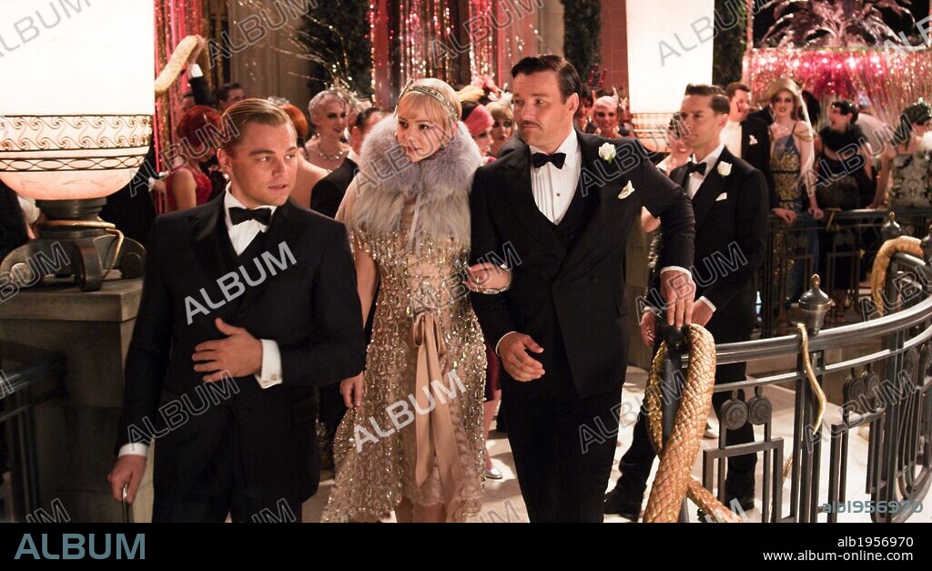 di caprio, JOEL EDGERTON et CAREY MULLIGAN. CAREY MULLIGAN, JOEL EDGERTON et Leonardo DiCaprio dans THE GREAT GATSBY, 2012, réalisé par BAZ LUHRMANN. Copyright BAZMARK FILMS.