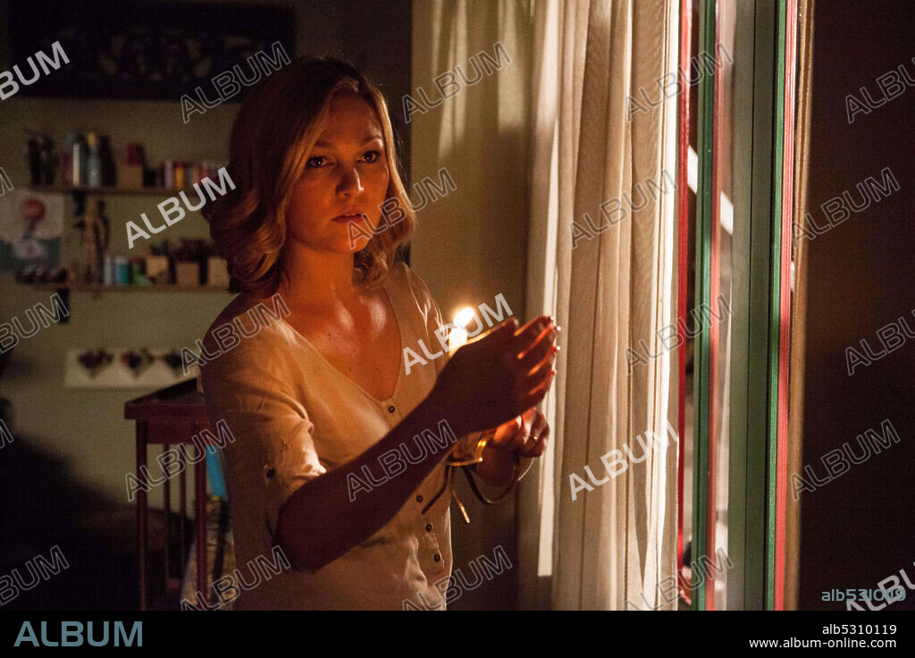 JULIA STILES in OUT OF THE DARK, 2014, directed by LLUÍS QUILEZ. Copyright XYZ FILMS.