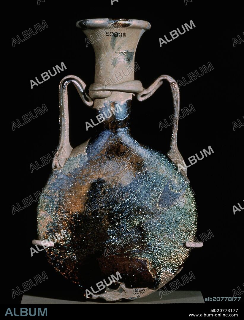 VASO EGIPCIO DE VIDRIO - PERIODO ROMANO - SIGLO II AC.