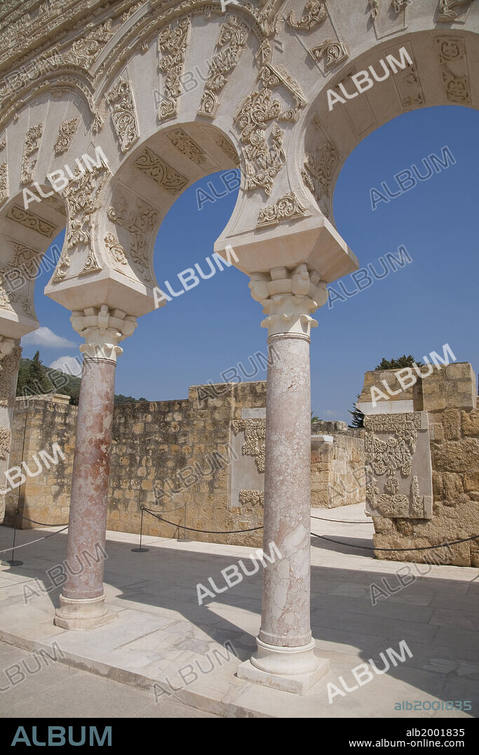 When Abd al-Rahman proclaimed himself Caliph in 929, he founded the palatial city of Madinat al-Zahra as his personal residence and capital of the new Caliphate state. The House of Yafar, seen here, belonged to the Prime Minister of the Caliph al-Hakam, who was appointed by him in 961. The house includes a public area for official receptions, notable for a three-aisled, basilican hall with a projecting portico, through which one entered a large courtyard.