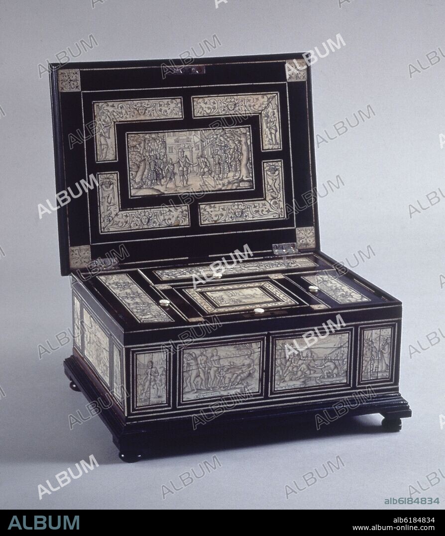CURTIS GIOVANNI BATTISTA. ARQUETA DE DON JUAN DE ZUÑIGA - 1587 - ARQUETA EN MARFIL Y EBANO - 15x32x24.
