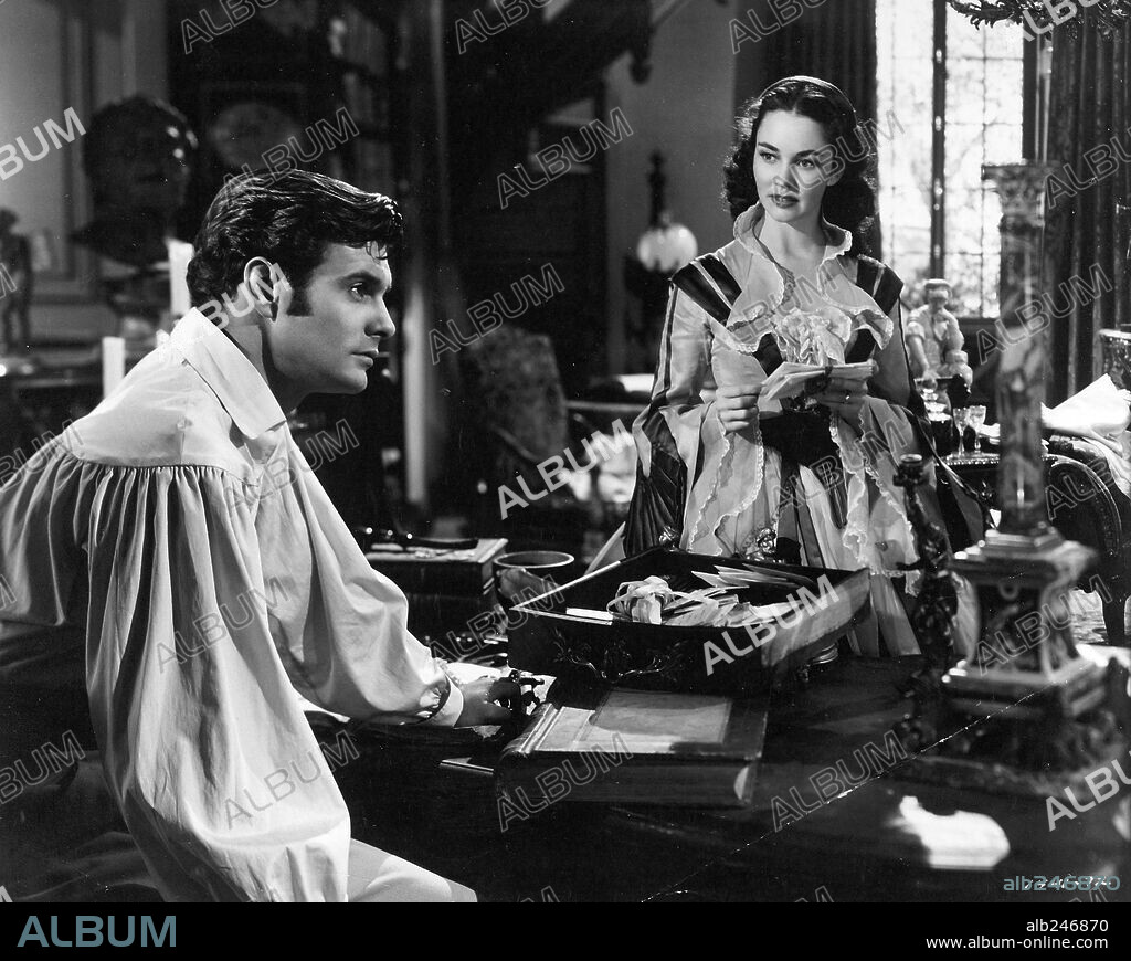 JENNIFER JONES and LOUIS JOURDAN in MADAME BOVARY, 1949, directed by VINCENTE MINNELLI. Copyright M.G.M.