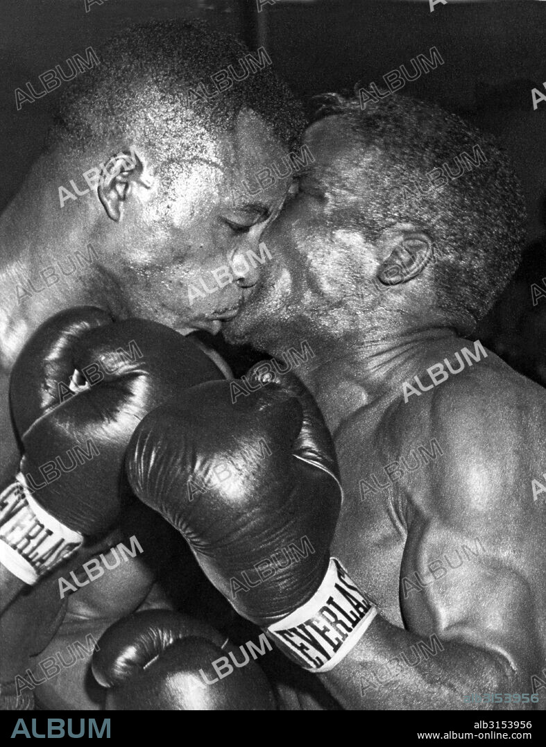 New York, New York:   October, 1955. Artie Towne and Milo Savage take a buss stop during a clinch in their fight at the St. Nicholas arena in NY.