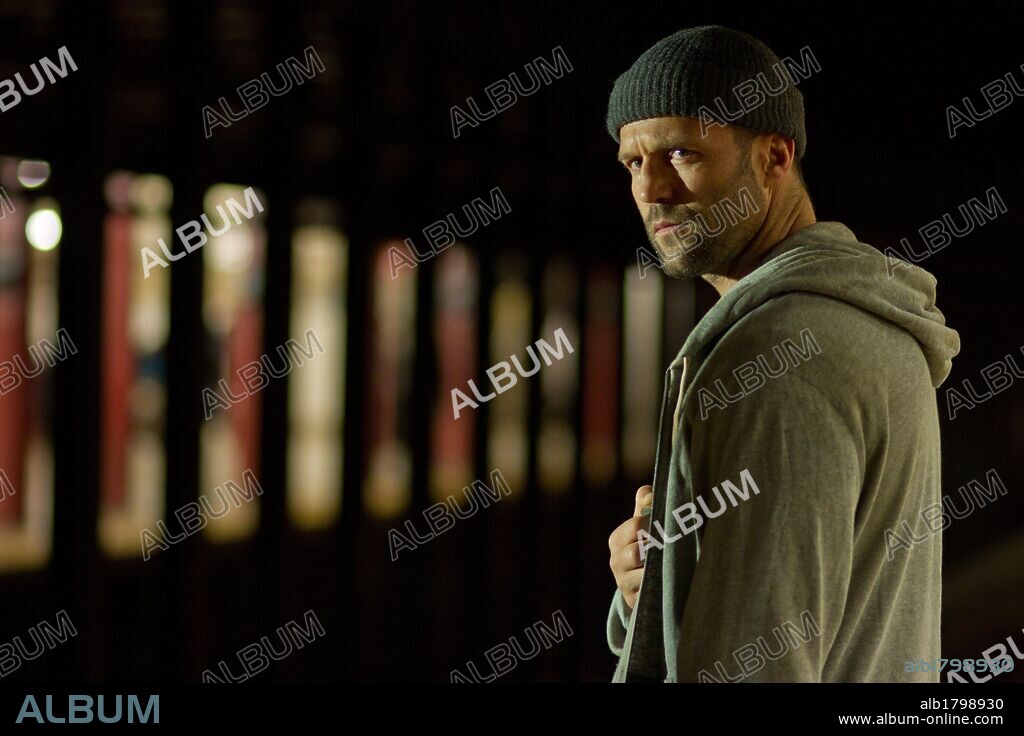 JASON STATHAM in SAFE, 2012, directed by BOAZ YAKIN. Copyright AUTOMATIK ENTERTAINMENT.