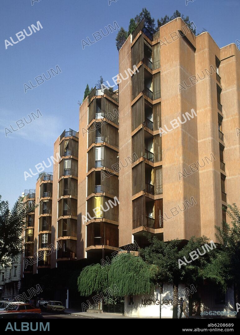 JOSÉ ANTONIO CODERCH. EDIFICIO GIRASOL  SITUADO ENTRE LA CALLE LAGASCA Y LA CALLE ORTEGA Y GASSET.