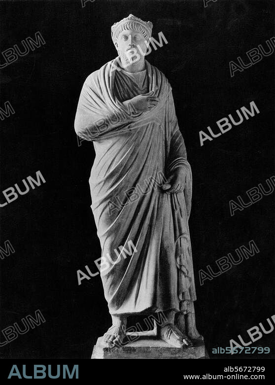 Julian the Apostate; Roman emperor. (361-363); 331 - 26.6.363. Statue. Marble. Height 175cm. Paris, Musée du Louvre.
