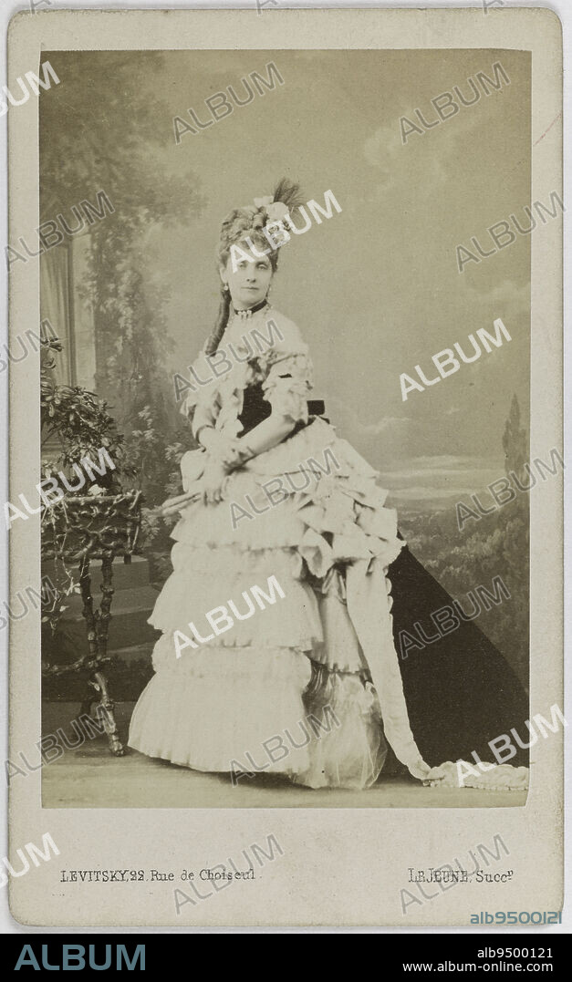 Portrait of Countess Mélanie de Pourtalès, (née Mélanie Renouard de Bussière), (1836-1914), (lady of the court, actress), LeJeune (Succr Levitsky), Photographer, Between 1860 and 1890, 2nd half of the 19th century, Graphic Arts, Photography, Albumen print, Height: 8.7 cm, Width: 5.6 cm.