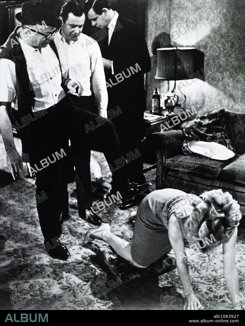 BILLY WILDER and JACK LEMMON in THE FRONT PAGE, 1974, directed by BILLY WILDER. Copyright UNIVERSAL PICTURES.