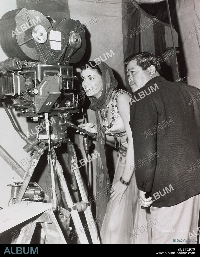 JAMES WONG HOWE in TRIPOLI, 1950, directed by WILL PRICE. Copyright PARAMOUNT PICTURES.