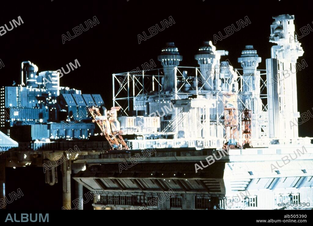 ATMÓSFERA CERO, 1981 (OUTLAND), dirigida por PETER HYAMS. Copyright LADD COMPANY/WARNER BROS.