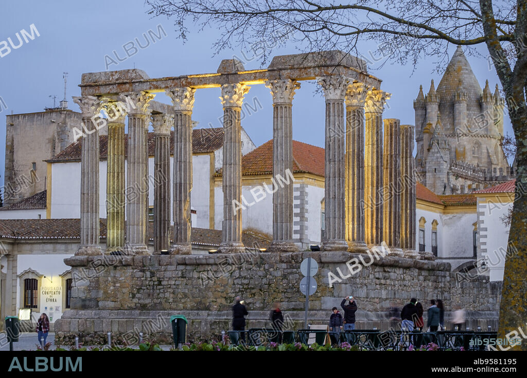 Templo romano de Évora, Templo de Diana, siglo I a.c., Évora, Alentejo, Portugal.