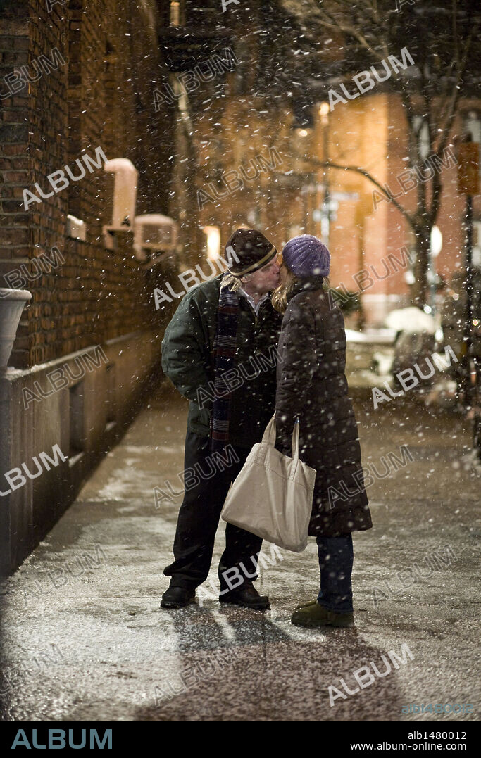 AMY RYAN y PHILIP SEYMOUR HOFFMAN en UNA CITA PARA EL VERANO, 2010 (JACK GOES BOATING), dirigida por PHILIP SEYMOUR HOFFMAN. Copyright BIG BEACH FILMS/COOPER'S TOWN PRODUCTIONS / BAILEY, K.C.