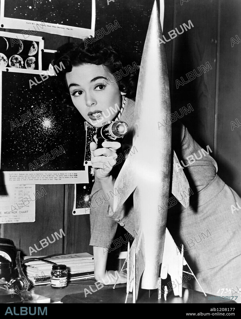 BARBARA RUSH in IT CAME FROM OUTER SPACE, 1953, directed by JACK ARNOLD. Copyright UNIVERSAL PICTURES.