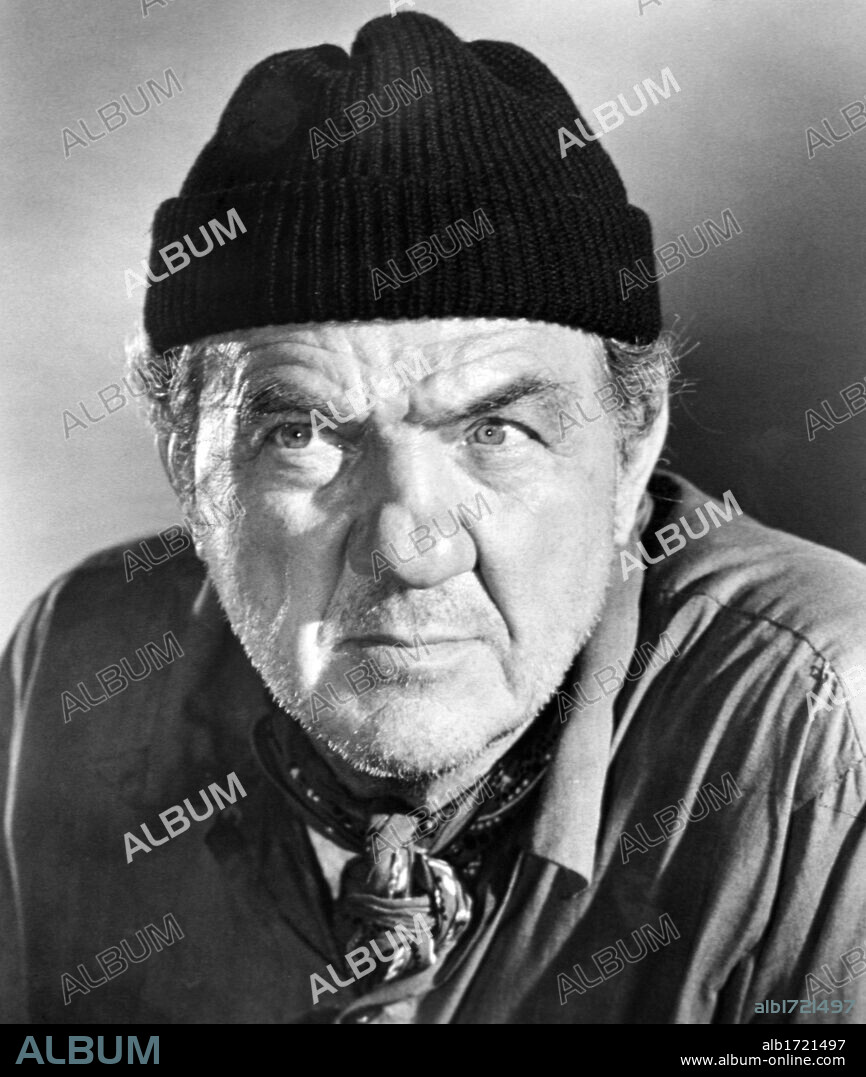 KARL MALDEN en MAS ALLA DEL POSEIDON, 1979 (BEYOND THE POSEIDON ADVENTURE), dirigida por IRWIN ALLEN. Copyright WARNER BROTHERS.