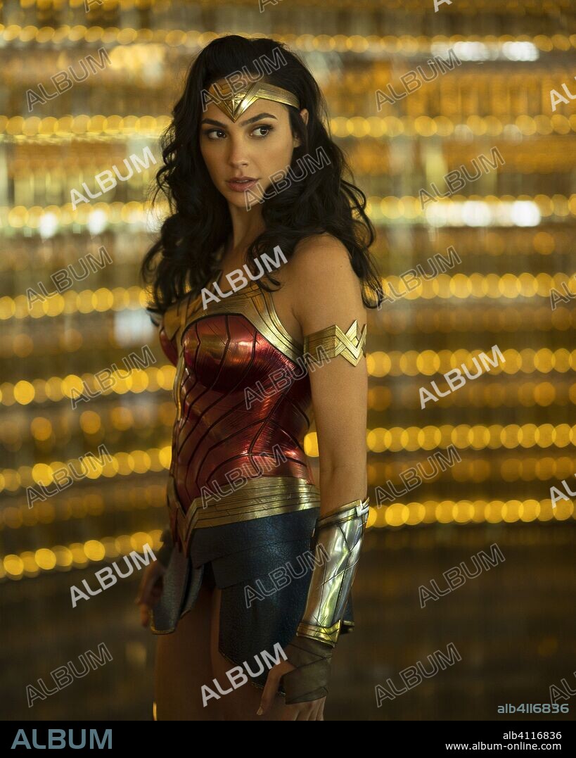 GAL GADOT in WONDER WOMAN 1984, 2020, directed by PATTY JENKINS. Copyright DC ENTERTAINMENT/WARNER BROS.