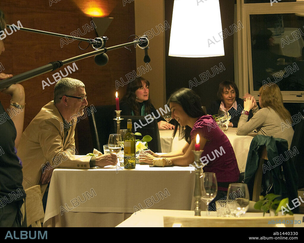 CRISTINA BRONDO en 18 COMIDAS, 2010, dirigida por JORGE COIRA. Copyright LAGARTO CINE/TELEVISION DE GALICIA, S.A/TIC TAC/ZIRCOZINE / BARREIRO, JORGE.