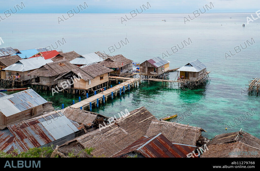 Kabalutan Sea Gypsy village, Togian Islands, Indonesia, Southeast Asia, Asia.