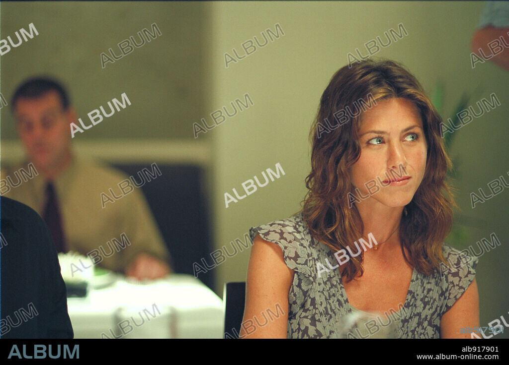 JENNIFER ANISTON en AMIGOS CON DINERO, 2006 (FRIENDS WITH MONEY), dirigida por NICOLE HOLOFCENER. Copyright THIS IS THAT PRODUCTIONS.