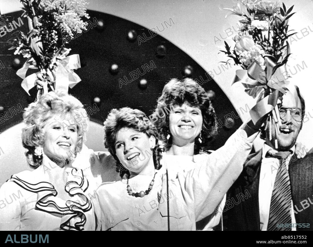Malmö - 1983-02-27 - Bibi Johns - Carola Häggkvist - Monica Forsberg - Lennart Sjöholm *** Local Caption *** GP - Foto: Jan Peter. KAMERAREPORTAGE.