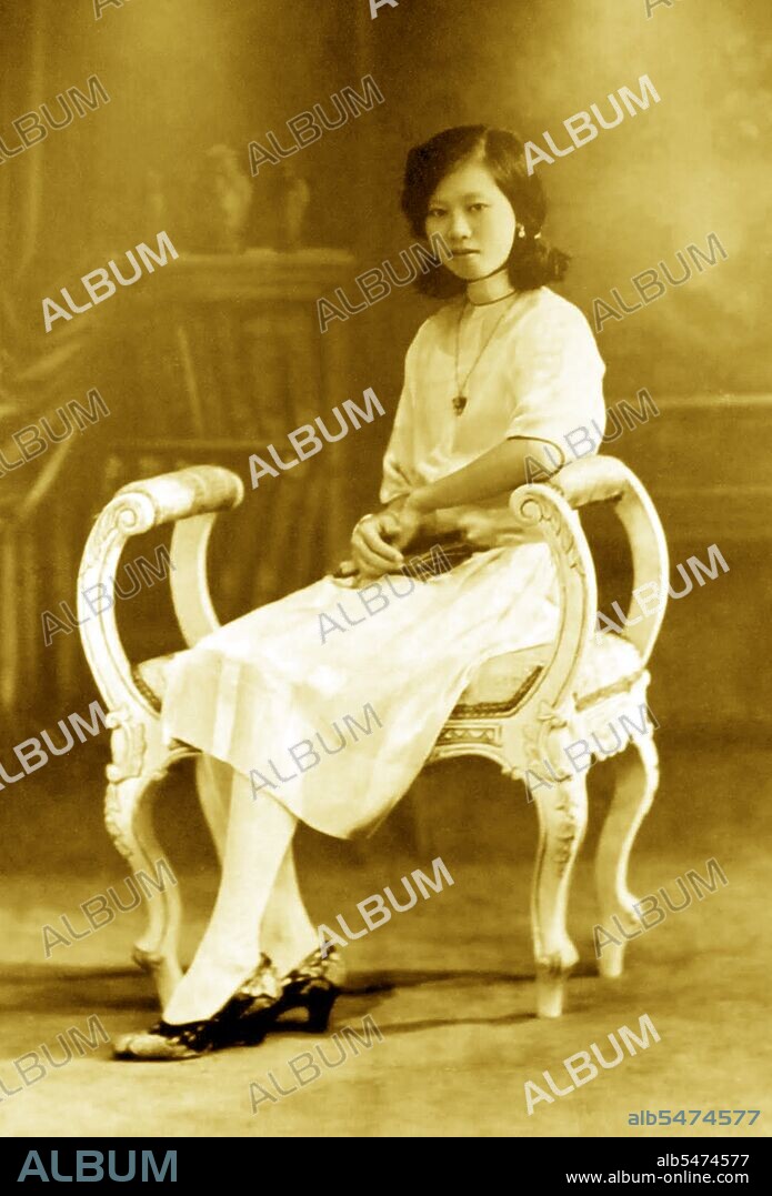 Peranakan Chinese and Baba-Nyonya are terms used for the descendants of late 15th and 16th-century Chinese immigrants to the Malay-Indonesian archipelago of Nusantara during the Colonial era. Members of this community in Malaysia identify themselves as 'Nyonya-Baba' or 'Baba-Nyonya'. Nyonya is the term for the females and Baba for males. It applies especially to the ethnic Chinese populations of the British Straits Settlements of Malaya and the Dutch-controlled island of Java and other locations, who adopted partially or in full Malay-Indonesian customs to become partially assimilated into the local communities. While the term Peranakan is most commonly used among the ethnic Chinese for those of Chinese descent also known as Straits Chinese (????; named after the Straits Settlements), it may also be applied to the Baba-Yaya community in Phuket and other provinces of southern Thailand.